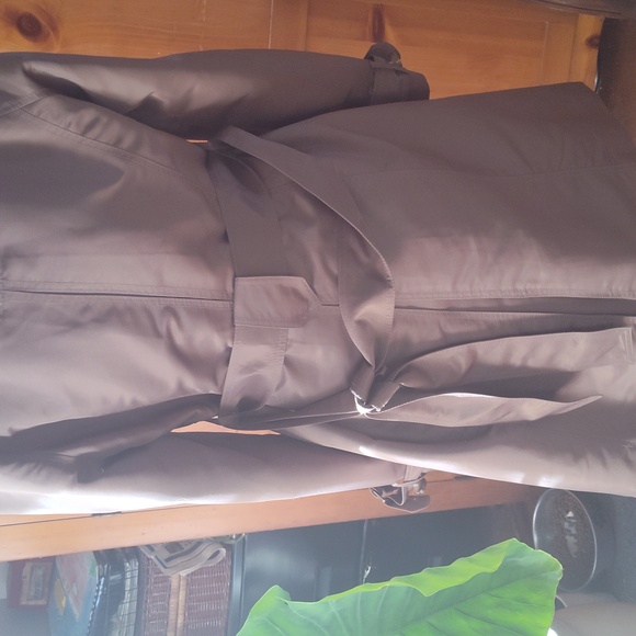 Zara basic trench coat size extra large why is nobody buying it it's so on trend - Picture 4 of 5